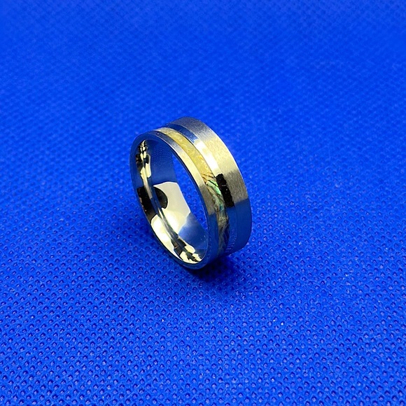 8mm Silver Stainless Steel & Abalone Ring - Picture 5 of 6